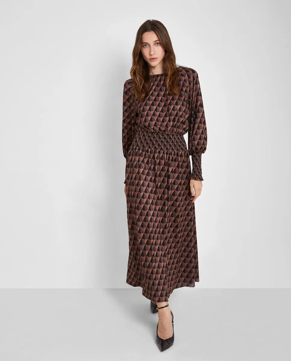 Длинное платье со сборкой на талии Trucco, коричневый
Длинное платье со сборкой на талии Trucco, коричневый