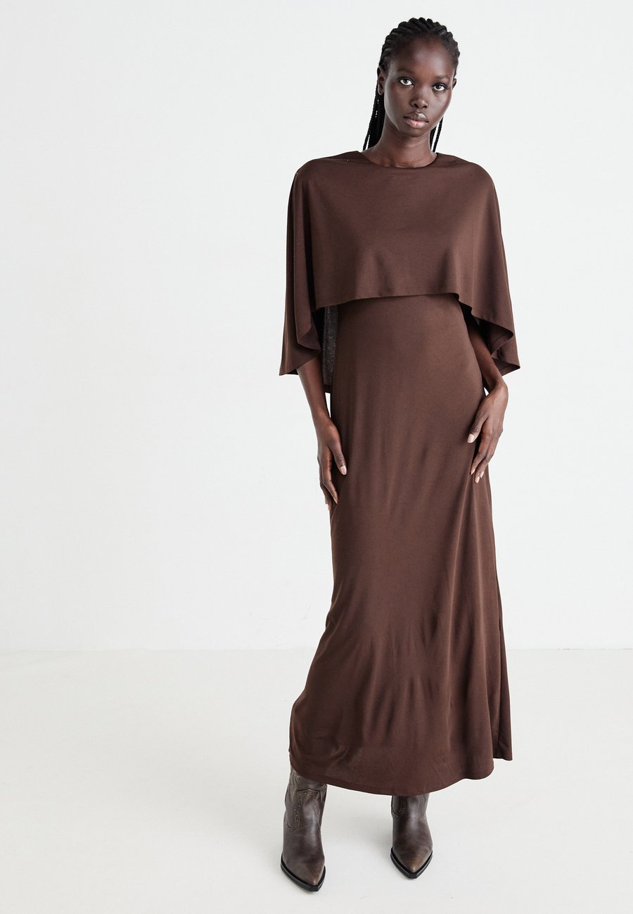 Платье Gina Tricot Maxi dress, Mole/Brown
Платье Gina Tricot Maxi dress, Mole/Brown