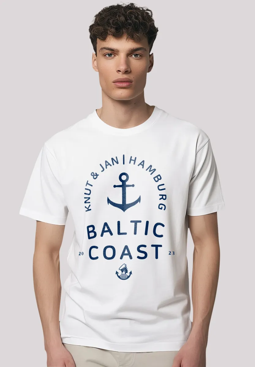 F4NT4STIC Футболка "Baltic Sea Logo Knut & Jan Hamburg", премиум качество, белый
F4NT4STIC Футболка "Baltic Sea Logo Knut & Jan Hamburg", премиум качество, белый