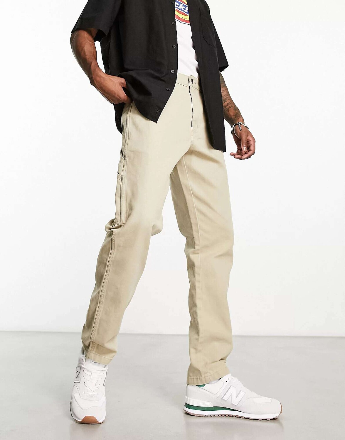 Брюки Dickies из плотной ткани цвета пустынного песка
Брюки Dickies из плотной ткани цвета пустынного песка