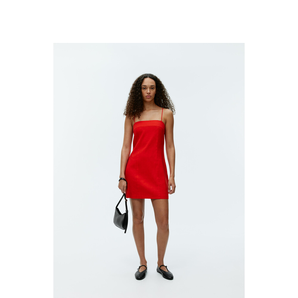 Платье Arket на бретельках, красный
Платье Arket на бретельках, красный