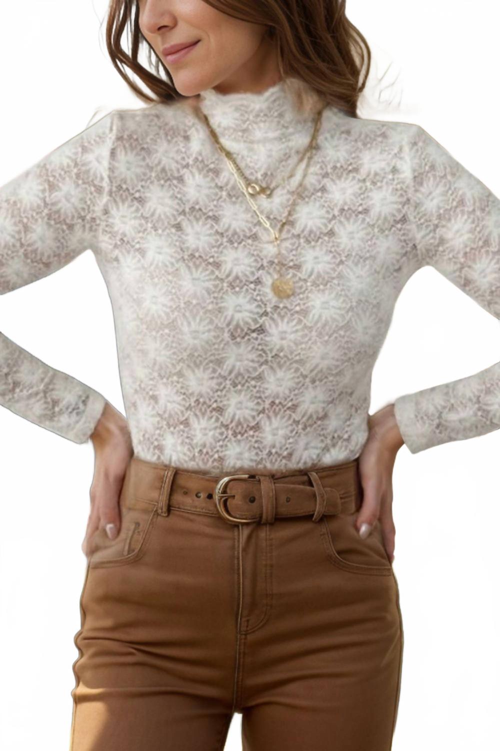 Лейси блузка с высоким воротником в белом цвете Umorger
Лейси блузка с высоким воротником в белом цвете Umorger