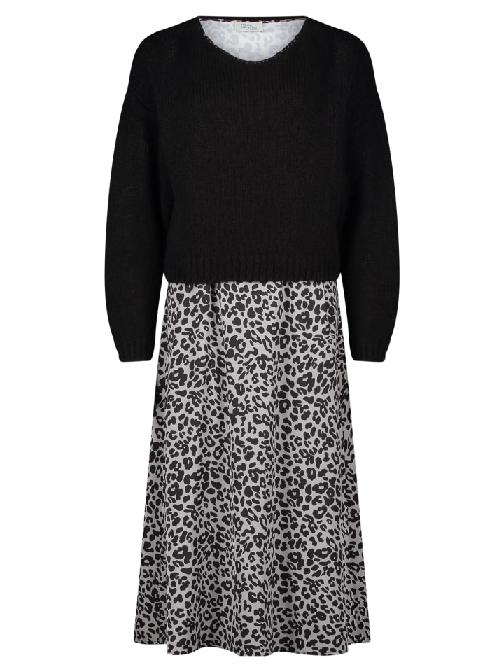 Длинное платье Vera Mont
Длинное платье Vera Mont