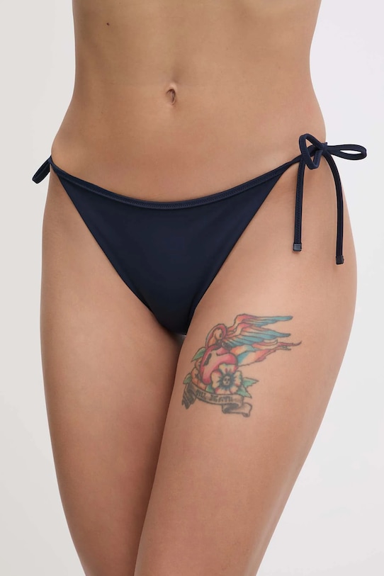 Плавки-слипы Tommy Hilfiger в темно-синем цвете
Плавки-слипы Tommy Hilfiger в темно-синем цвете