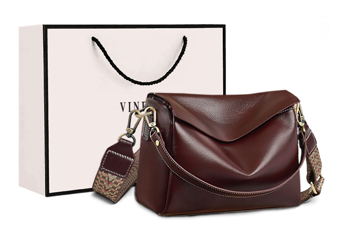 Сумка через плечо из натуральной кожи крупного рогатого скота Подушка Большого размера Женская Вино Кофе/Черный VINEY
Сумка через плечо из натуральной кожи крупного рогатого скота Подушка Большого размера Женская Вино Кофе/Черный VINEY