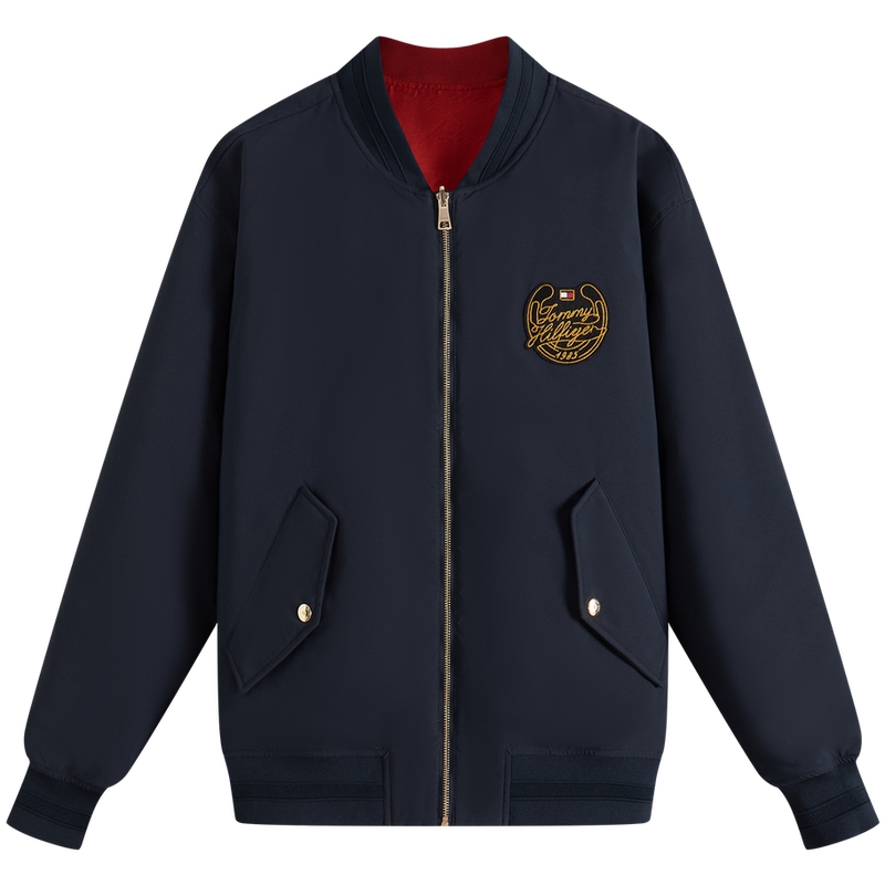 Мужская новогодняя куртка Tommy Hilfiger, красный/темно-синий xmp
Мужская новогодняя куртка Tommy Hilfiger, красный/темно-синий xmp