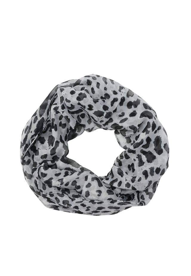 Шарф-Петля киви более легкая тонкая и мягкая петля с современным анималистичным принтом Seasons Of April, серый
Шарф-Петля киви более легкая тонкая и мягкая петля с современным анималистичным принтом Seasons Of April, серый