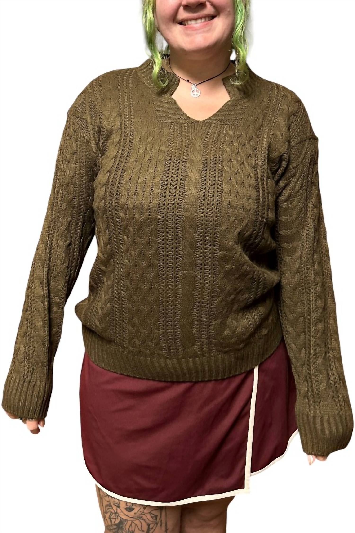 Ontinva Свитер-туника оверсайз Taissa с вырезом на шее, цвет кофе
Ontinva Свитер-туника оверсайз Taissa с вырезом на шее, цвет кофе