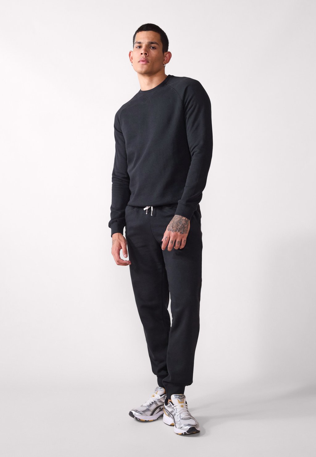 Спортивные брюки SET Pier One, черный
Спортивные брюки SET Pier One, черный