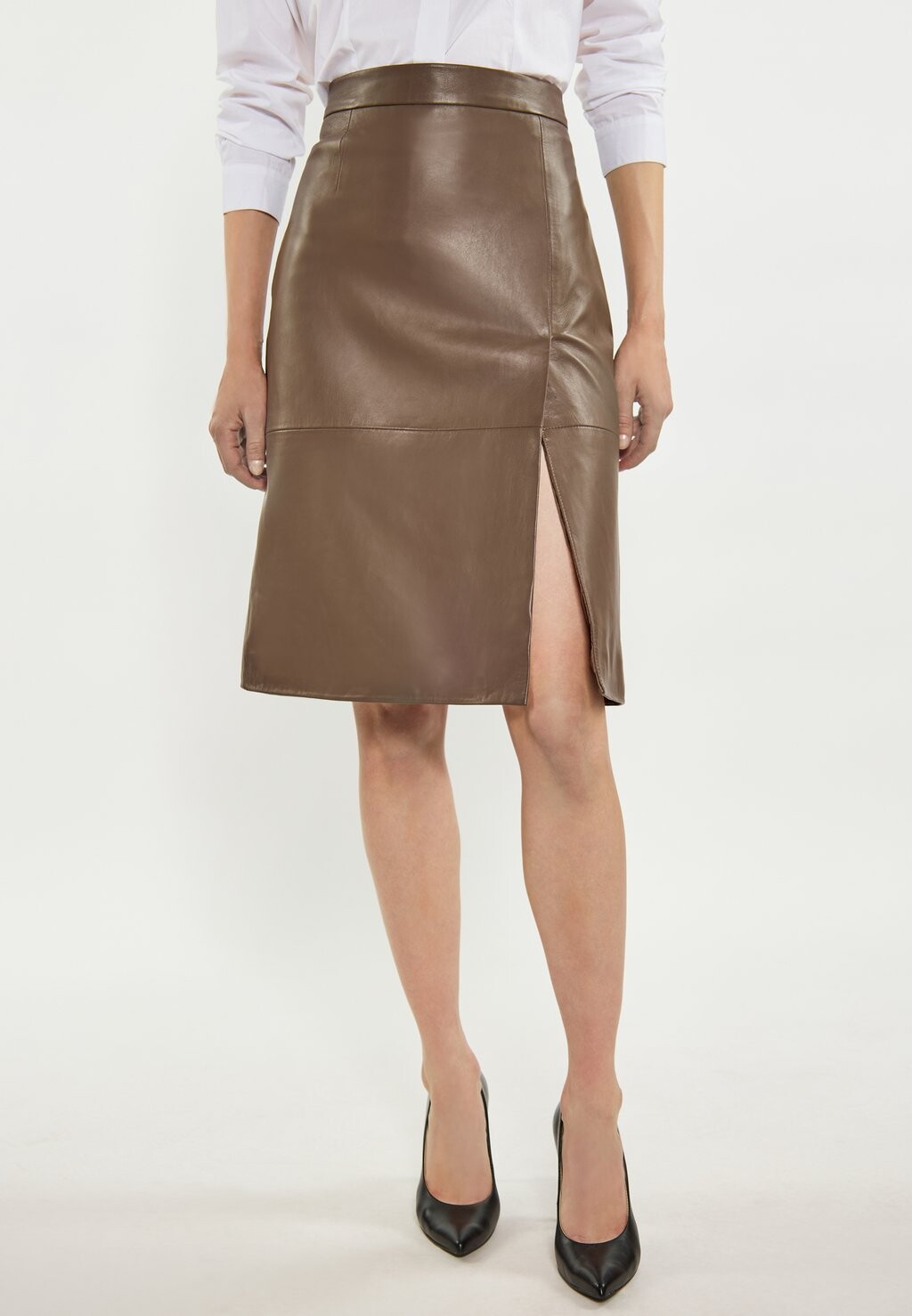 Кожаная юбка ROCK DreiMaster, серо-коричневый
Кожаная юбка ROCK DreiMaster, серо-коричневый