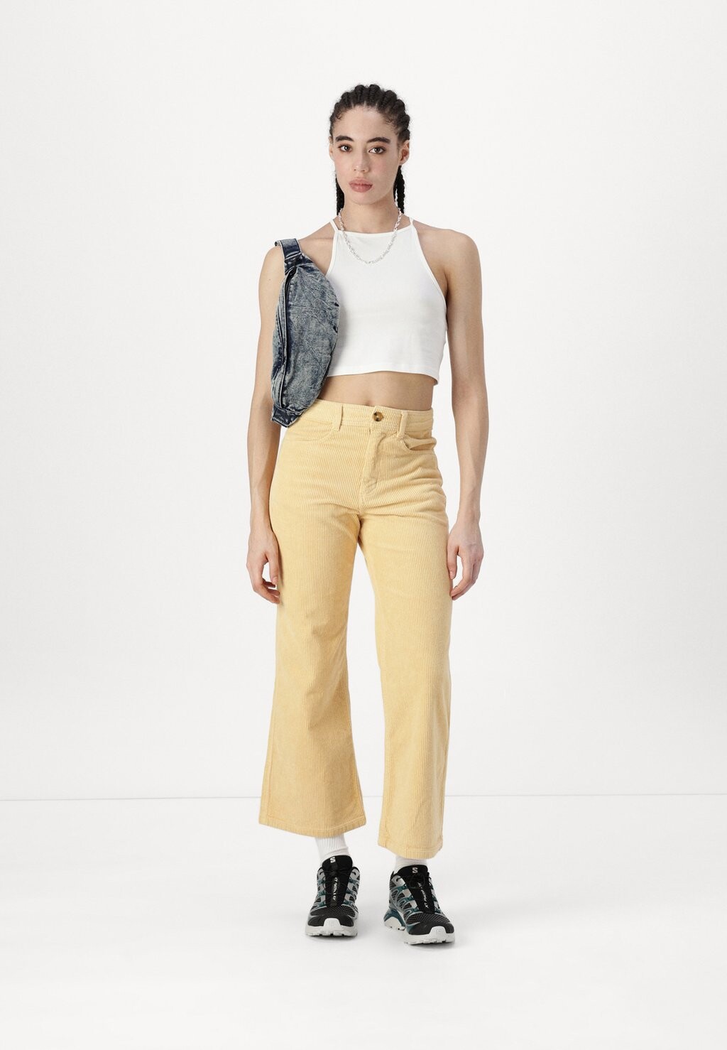 Тканевые брюки BE FREE PANT Billabong, цвет Tan
Тканевые брюки BE FREE PANT Billabong, цвет Tan