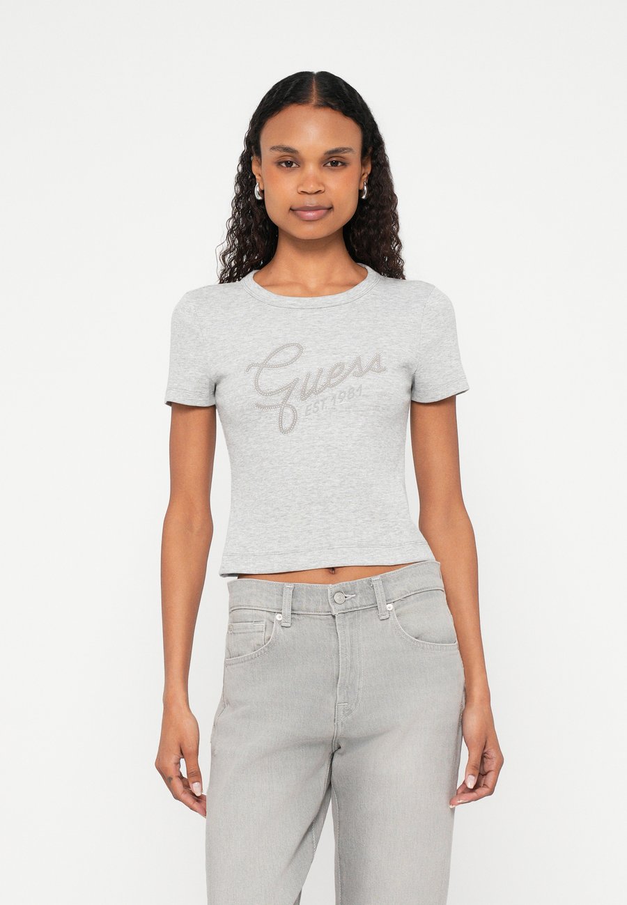 Футболка Guess STUDS SCRIPT TEE, Light Melange Grey/Grey, Серый, Футболка Guess STUDS SCRIPT TEE, Light Melange Grey/Grey
Футболка Guess STUDS SCRIPT TEE, Light Melange Grey/Grey, Серый, Футболка Guess STUDS SCRIPT TEE, Light Melange Grey/Grey