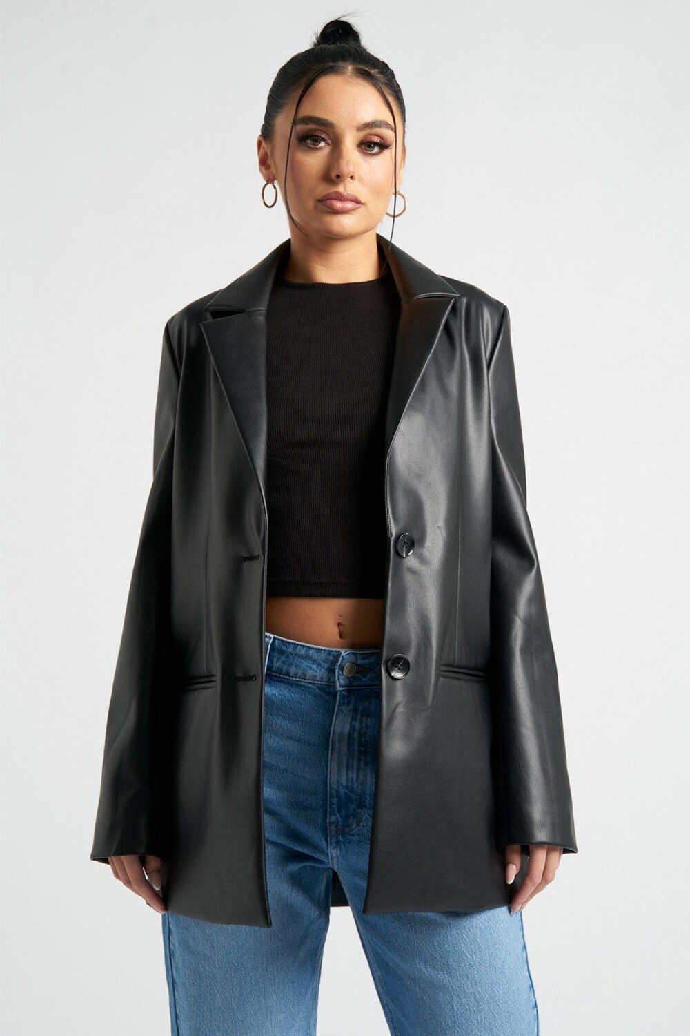 ПУ Блейзер Urban Bliss, черный
ПУ Блейзер Urban Bliss, черный