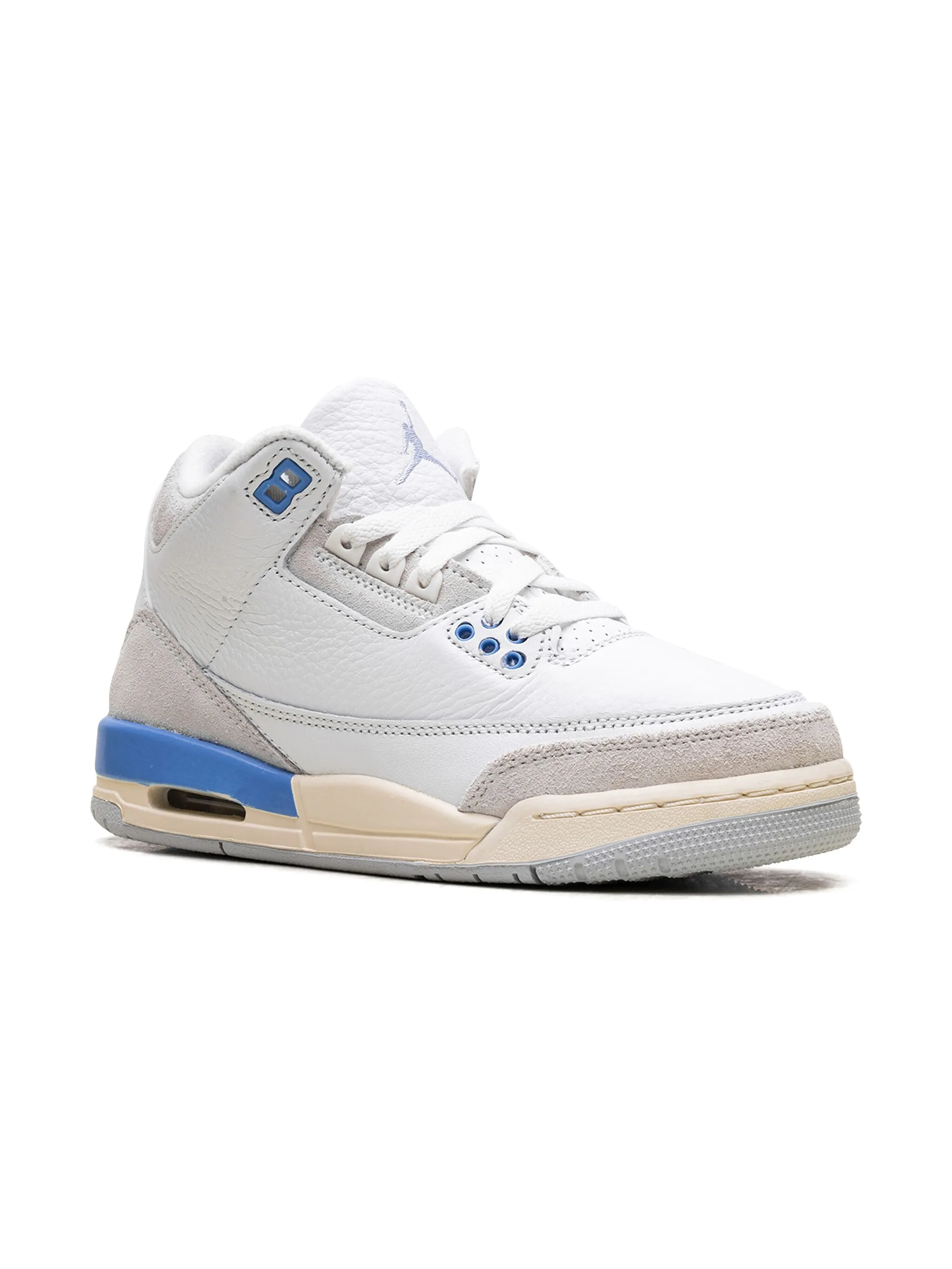 Кроссовки Jordan 3 Retro Lucky Shorts - 101 Summit White/Hydrogen Blue/Legend Blue/Photon Dust/Pure Platinum/Sail Jordan Kids, белый
Кроссовки Jordan 3 Retro Lucky Shorts - 101 Summit White/Hydrogen Blue/Legend Blue/Photon Dust/Pure Platinum/Sail Jordan Kids, белый