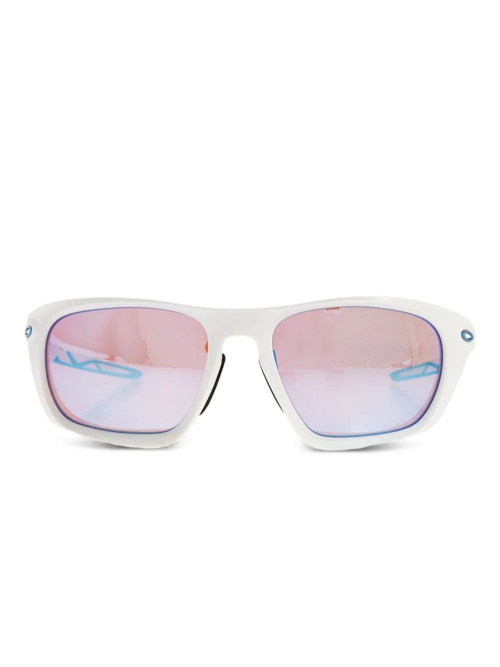 Солнцезащитные очки с геометрической оправой Oakley, белый
Солнцезащитные очки с геометрической оправой Oakley, белый