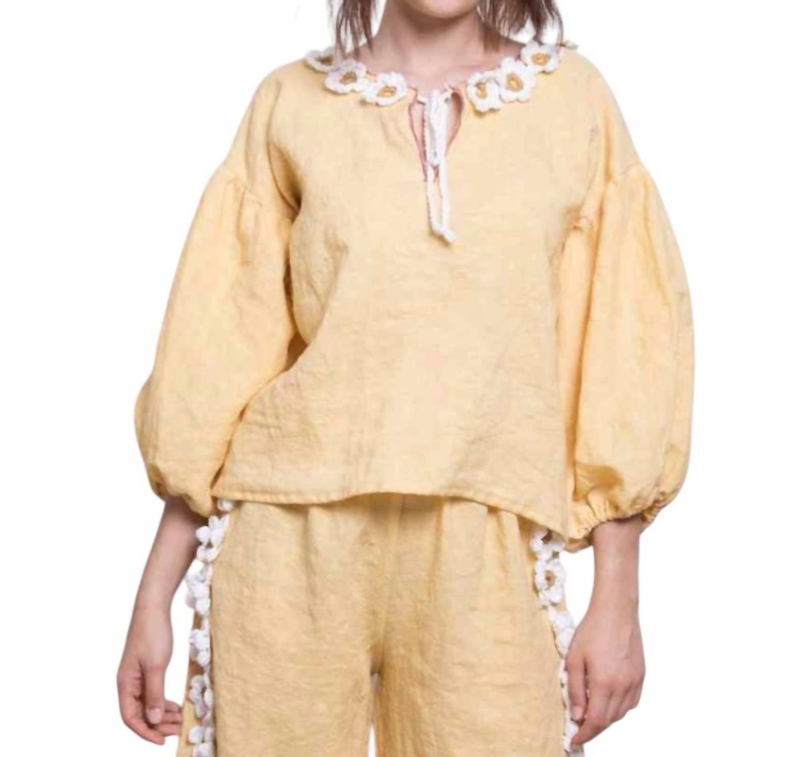 Льняная блузка Loulou желтого цвета Ninaleuca
Льняная блузка Loulou желтого цвета Ninaleuca