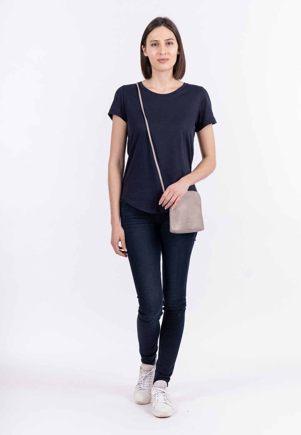 Сумка через плечо Emily & Noah на молнии, бежевый
Сумка через плечо Emily & Noah на молнии, бежевый