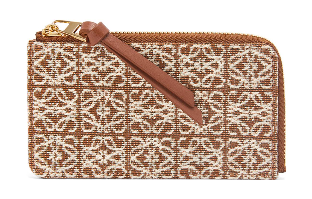 Жаккардовый кошелек для визиток и мелочи из телячьей кожи для женщин Tan LOEWE
Жаккардовый кошелек для визиток и мелочи из телячьей кожи для женщин Tan LOEWE