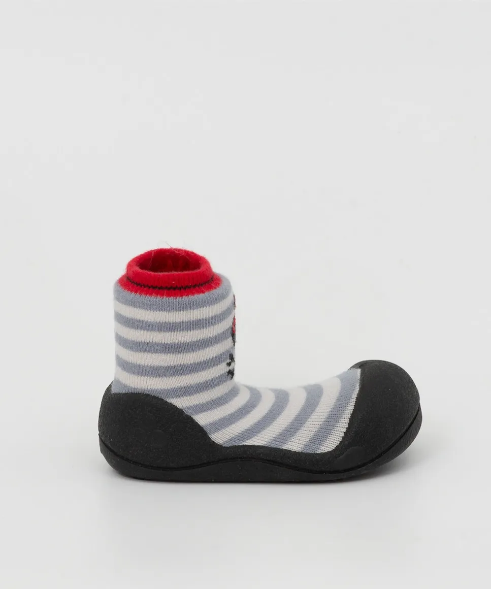 Пинетки для девочки из хлопка в бело-серую полоску с изображением черепа Attipas, мультиколор
Пинетки для девочки из хлопка в бело-серую полоску с изображением черепа Attipas, мультиколор