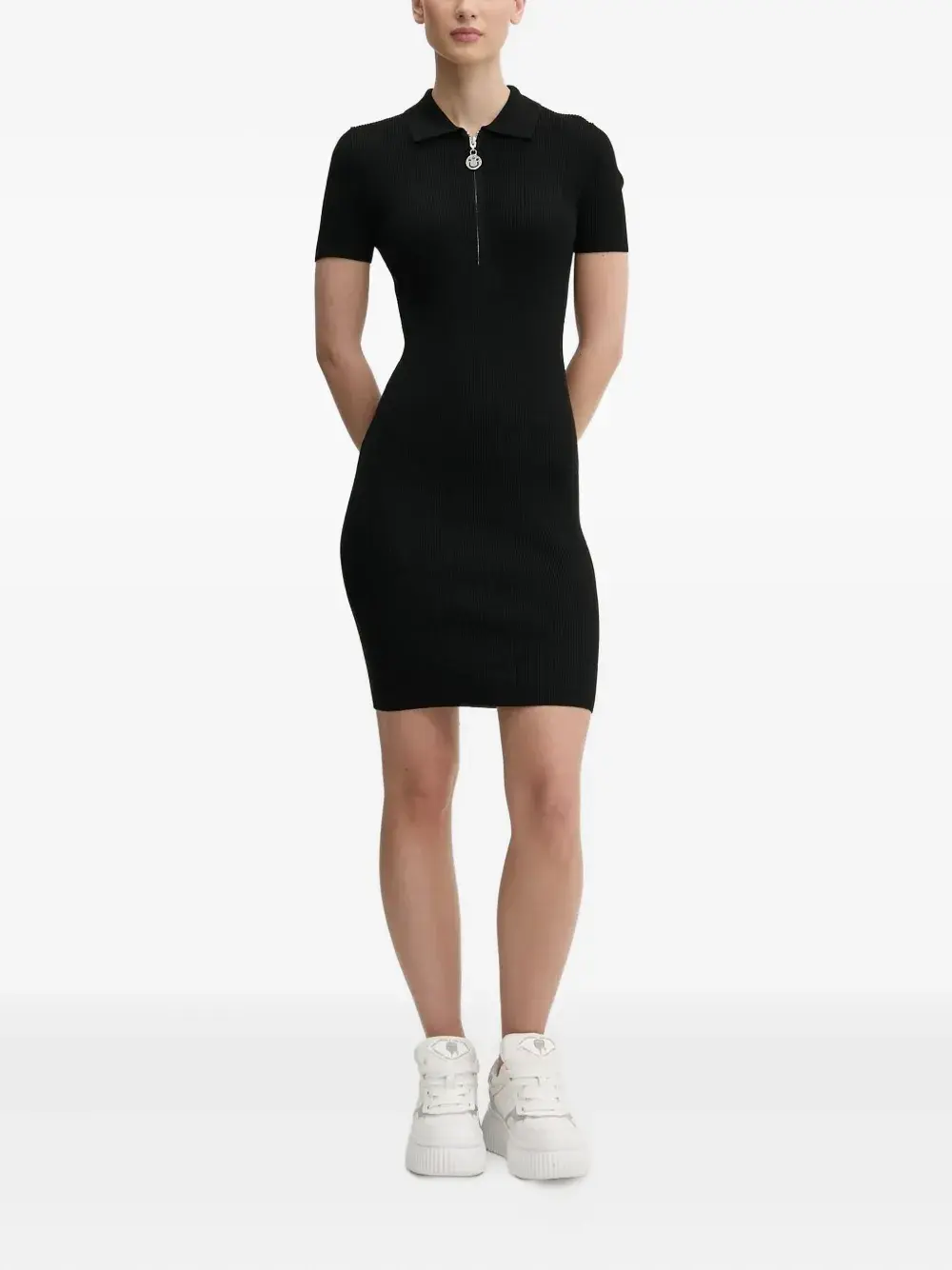 Мини-платье с застежкой-молнией спереди в рубчик HUGO, черный
Мини-платье с застежкой-молнией спереди в рубчик HUGO, черный
