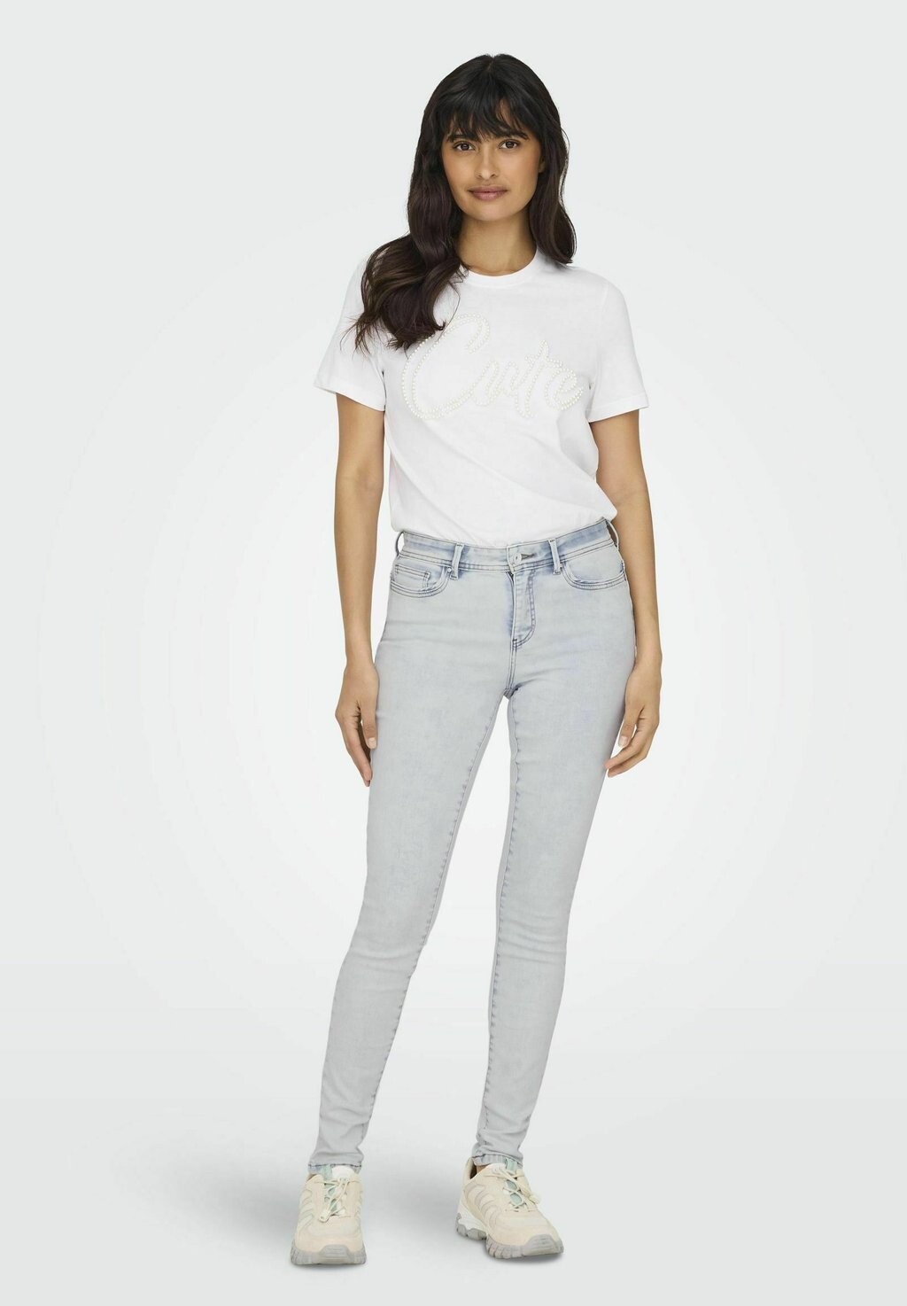 Джинсы облегающие MITTLERE TAILLE ONLY, светло-голубой
Джинсы облегающие MITTLERE TAILLE ONLY, светло-голубой