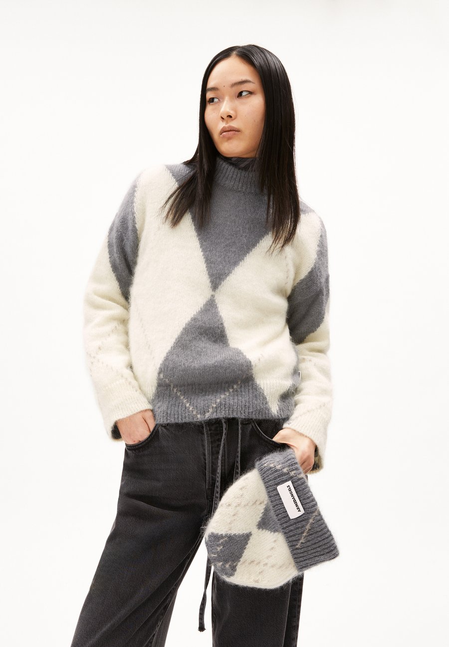 Джемпер ARMEDANGELS GWYNEIRAA ARGYLE, Iron Cast Oatmilk/Grey
Джемпер ARMEDANGELS GWYNEIRAA ARGYLE, Iron Cast Oatmilk/Grey