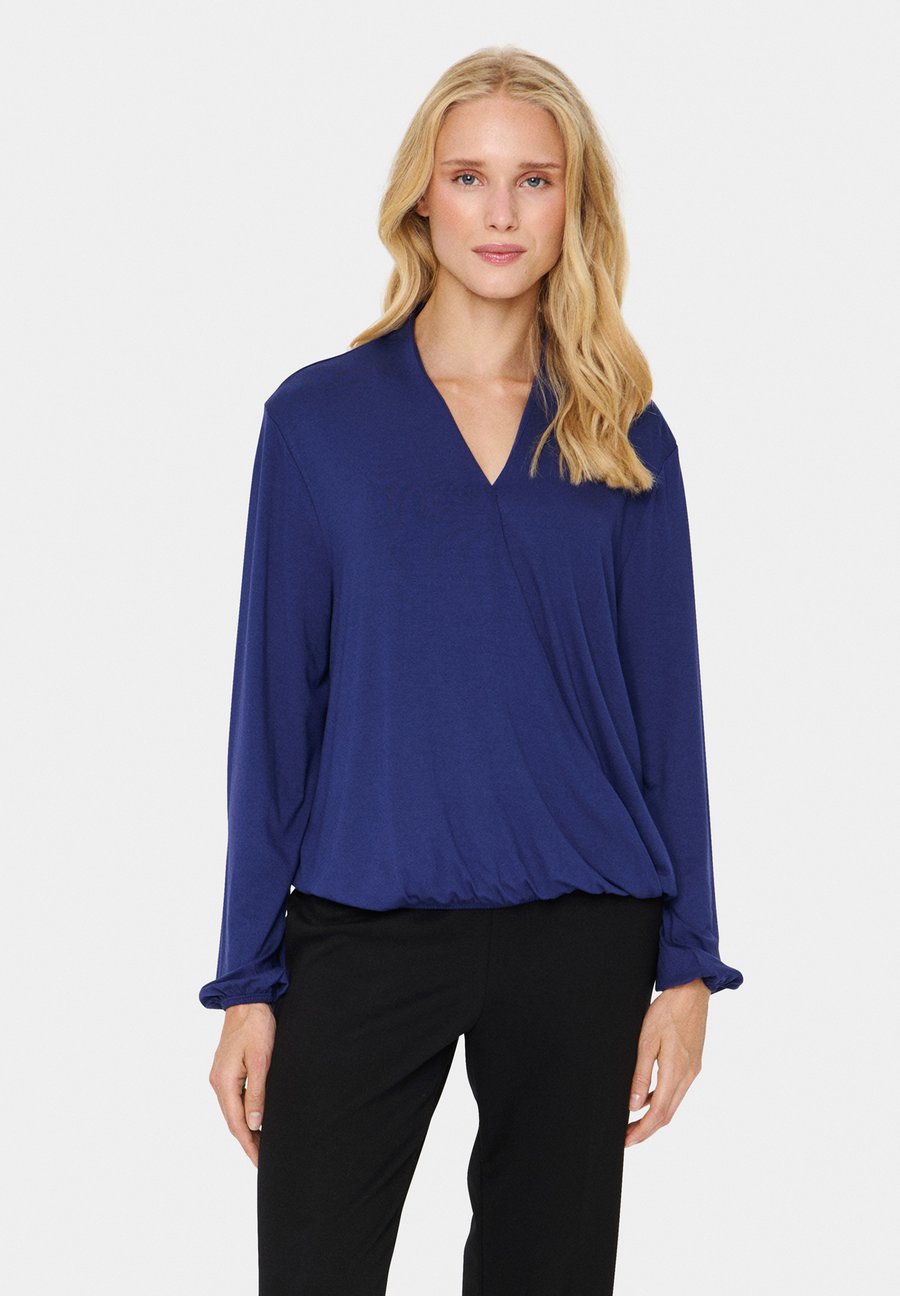 Блуза Saint Tropez ZAGGISZ, Midnight Sail/Dark Blue
Блуза Saint Tropez ZAGGISZ, Midnight Sail/Dark Blue