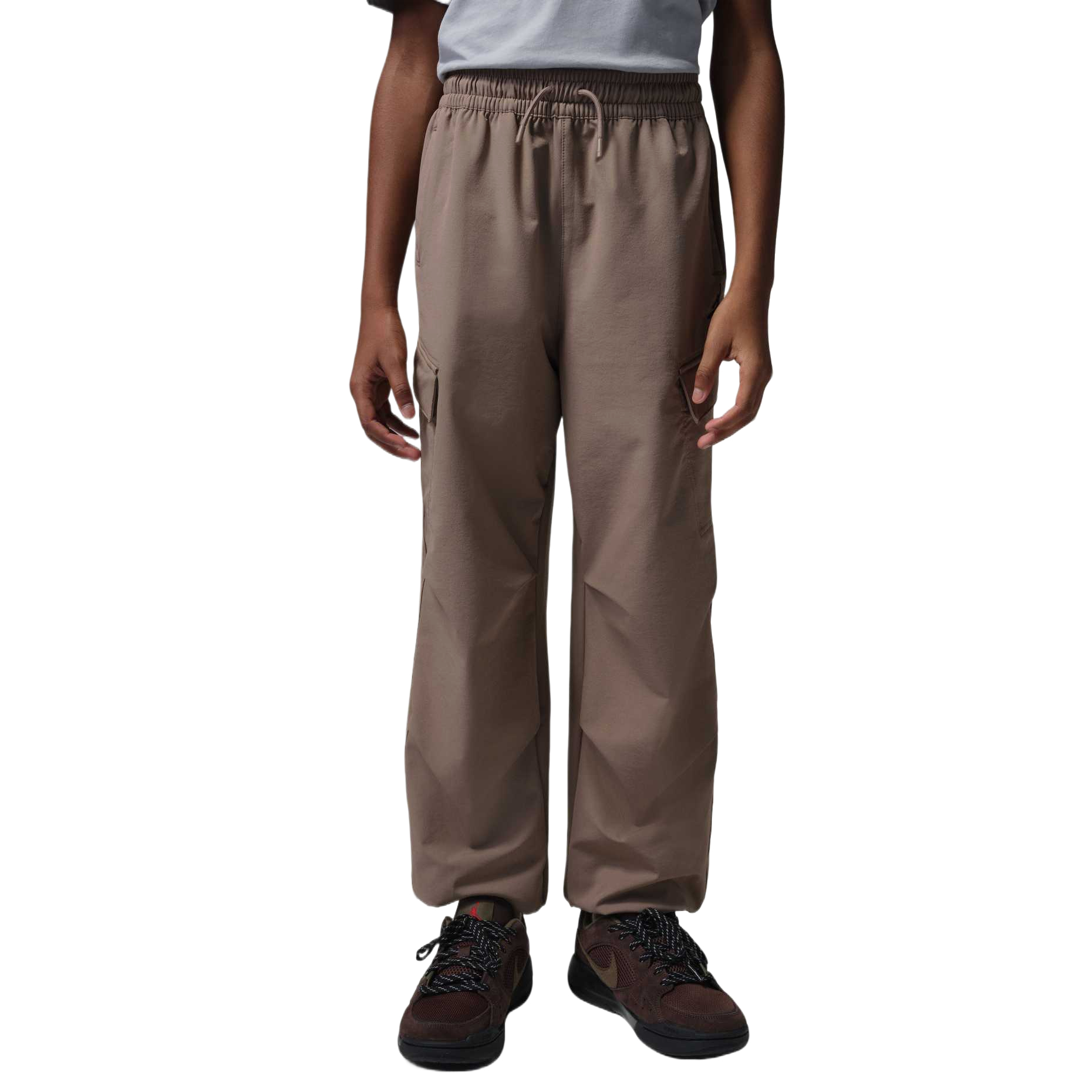 Детские вязаные спортивные штаны для детей 3-7 лет Jordan, mink коричневый
Детские вязаные спортивные штаны для детей 3-7 лет Jordan, mink коричневый