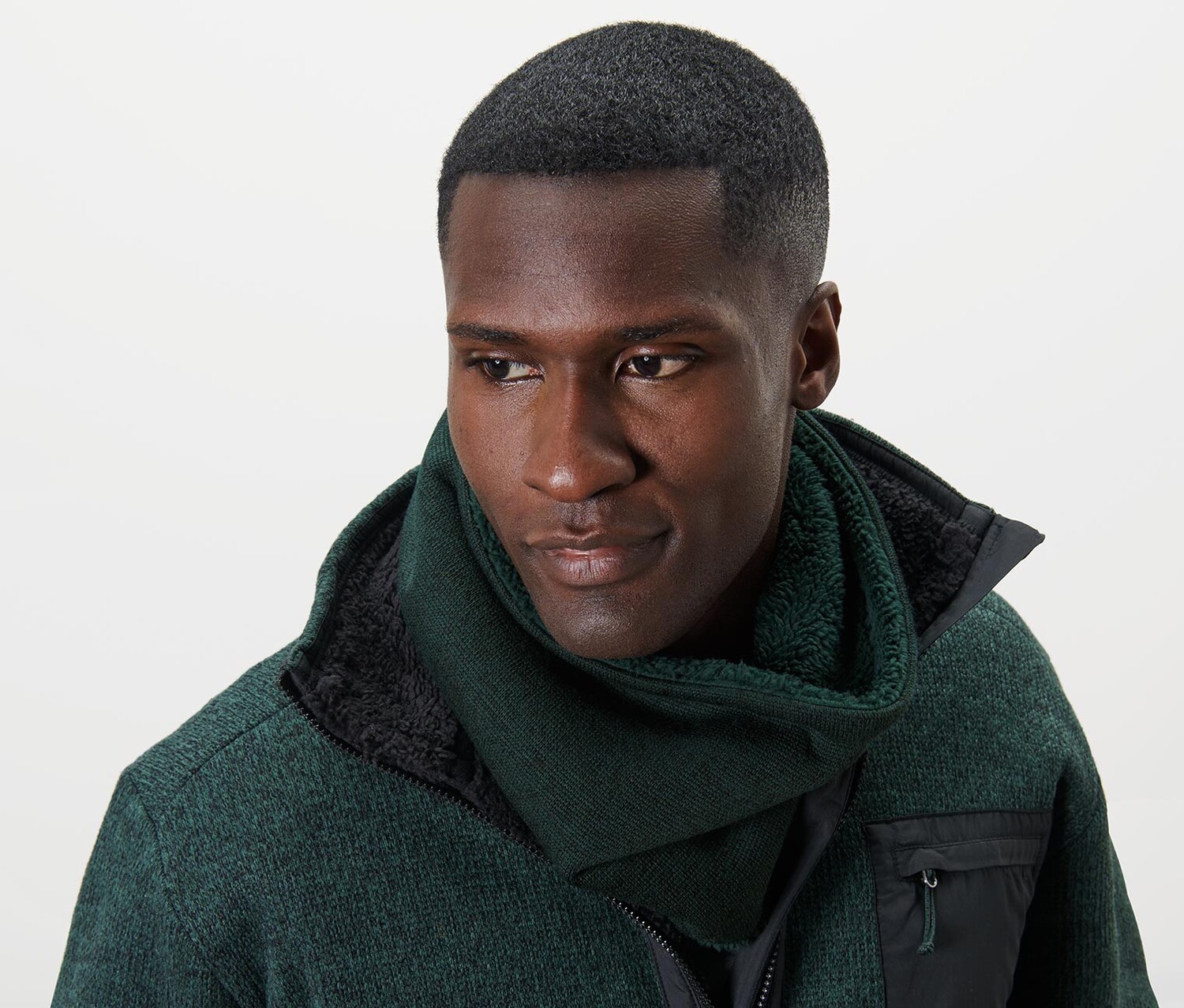 Вязаный флисовый шарф-труба Tchibo, пятнистый зеленый 
Вязаный флисовый шарф-труба Tchibo, пятнистый зеленый