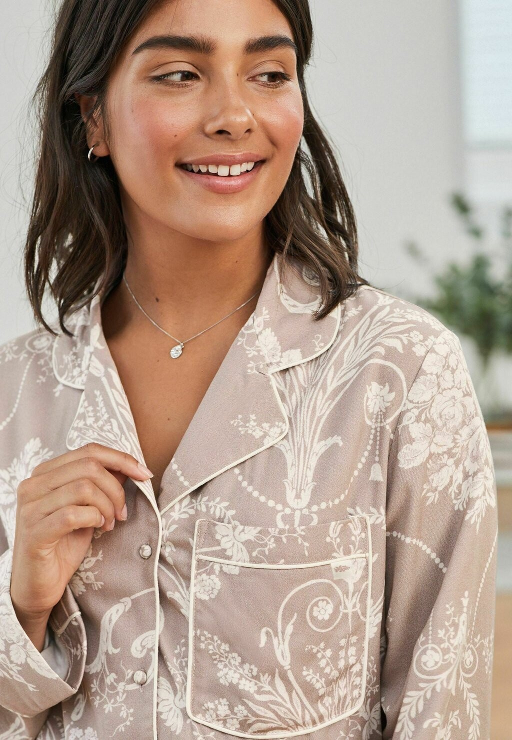 Пижамный комплект SET Laura Ashley, светло-розовый
Пижамный комплект SET Laura Ashley, светло-розовый