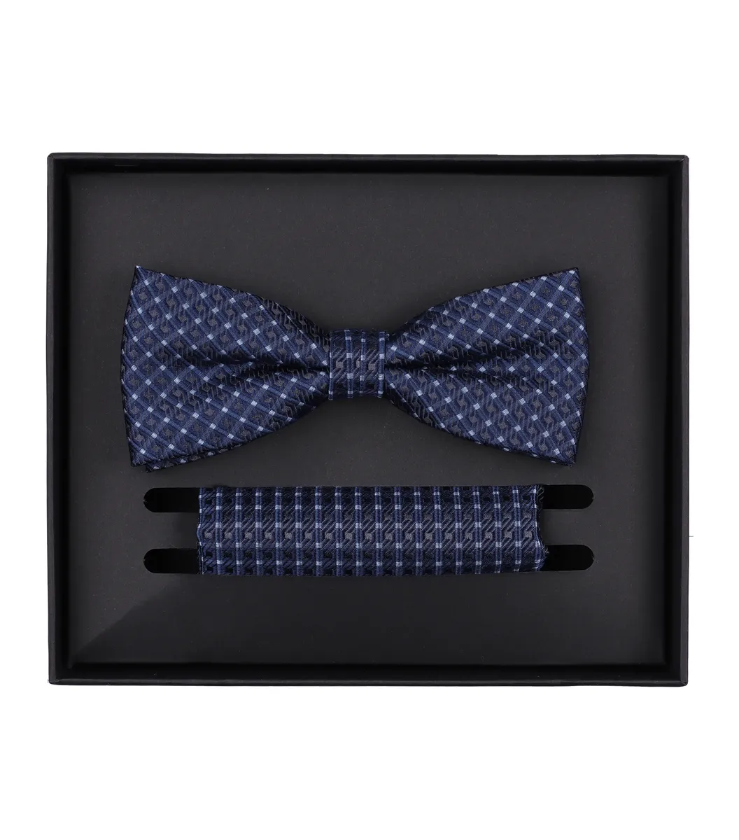 Галстук-бабочка VENTI "Комплект из галстука-бабочки и нагрудного платка VENTI с рисунком", синий
Галстук-бабочка VENTI "Комплект из галстука-бабочки и нагрудного платка VENTI с рисунком", синий