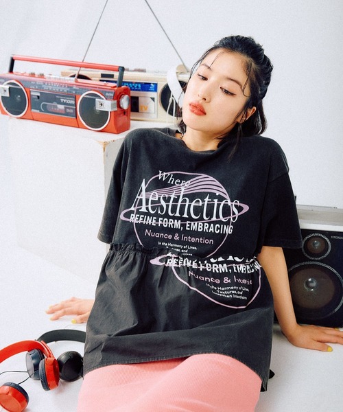 Футболка с логотипом, ремейк LEPSIM, серый
Футболка с логотипом, ремейк LEPSIM, серый