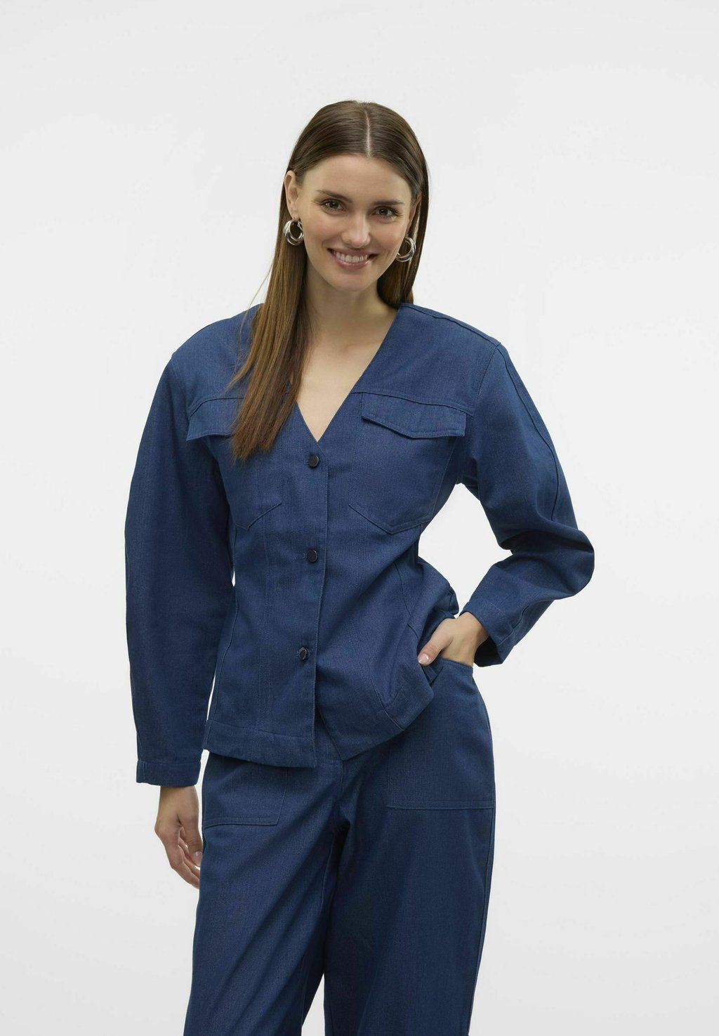 Блуза VMCARLA Vero Moda, синий
Блуза VMCARLA Vero Moda, синий