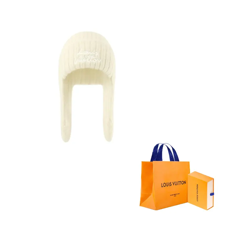 Мохеровая шапка-бини Women's Beige LOUIS VUITTON
Мохеровая шапка-бини Women's Beige LOUIS VUITTON