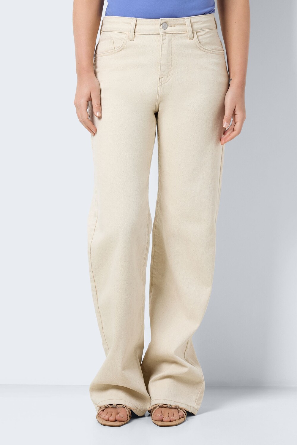 Широкие джинсы Noisy May, бежевый
Широкие джинсы Noisy May, бежевый