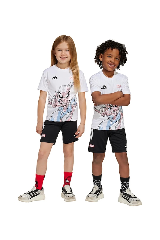 Детский комплект MRVL Adidas, белый
Детский комплект MRVL Adidas, белый