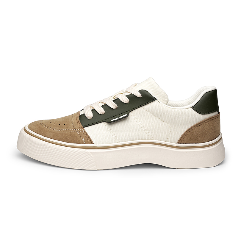 WARRIOR Низкие повседневные туфли мужские бежево-зелено-коричневые цвета
WARRIOR Низкие повседневные туфли мужские бежево-зелено-коричневые цвета