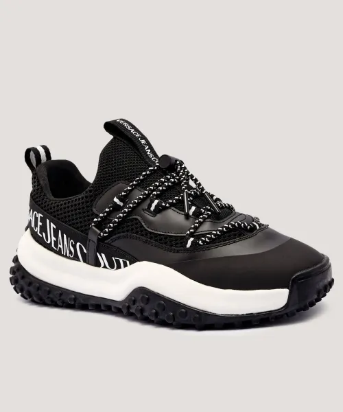 Кроссовки hyber Bot Dis. sn2 Versace Jeans Couture, черный
Кроссовки hyber Bot Dis. sn2 Versace Jeans Couture, черный