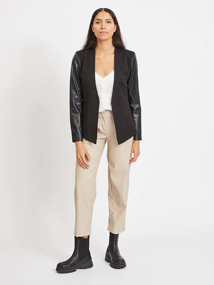 Переходная куртка Vila Übergangsjacke, черный
Переходная куртка Vila Übergangsjacke, черный