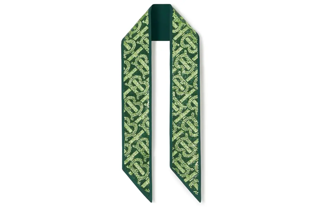 Шёлковый платок Burberry зелёный
Шёлковый платок Burberry зелёный