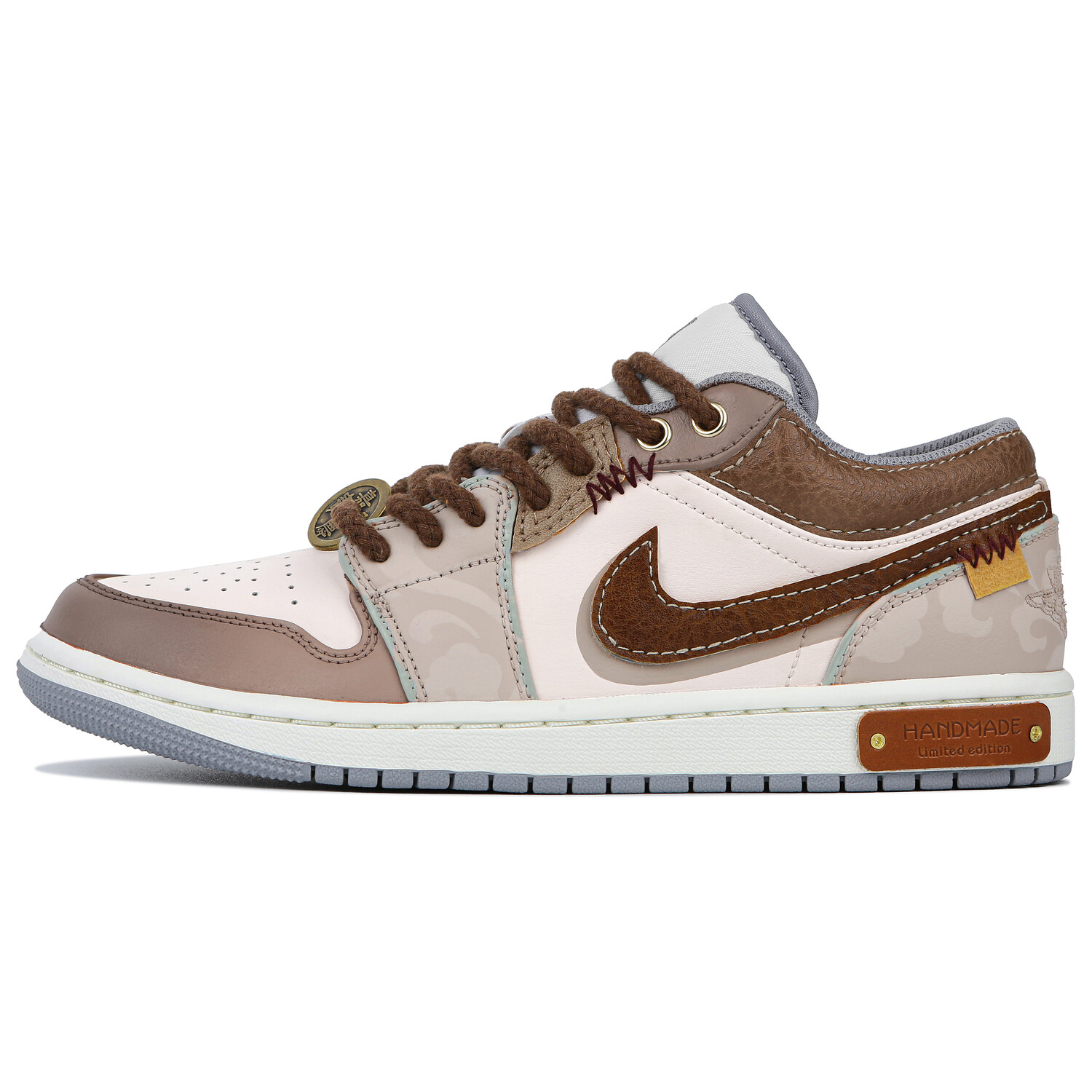 Кроссовки Air Jordan 1 Vintage Basketball Shoes Women's Low-top Brown, коричневый
Кроссовки Air Jordan 1 Vintage Basketball Shoes Women's Low-top Brown, коричневый