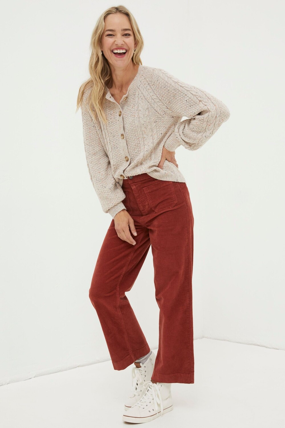 Вельветовые брюки Keswick Fat Face, коричневый
Вельветовые брюки Keswick Fat Face, коричневый