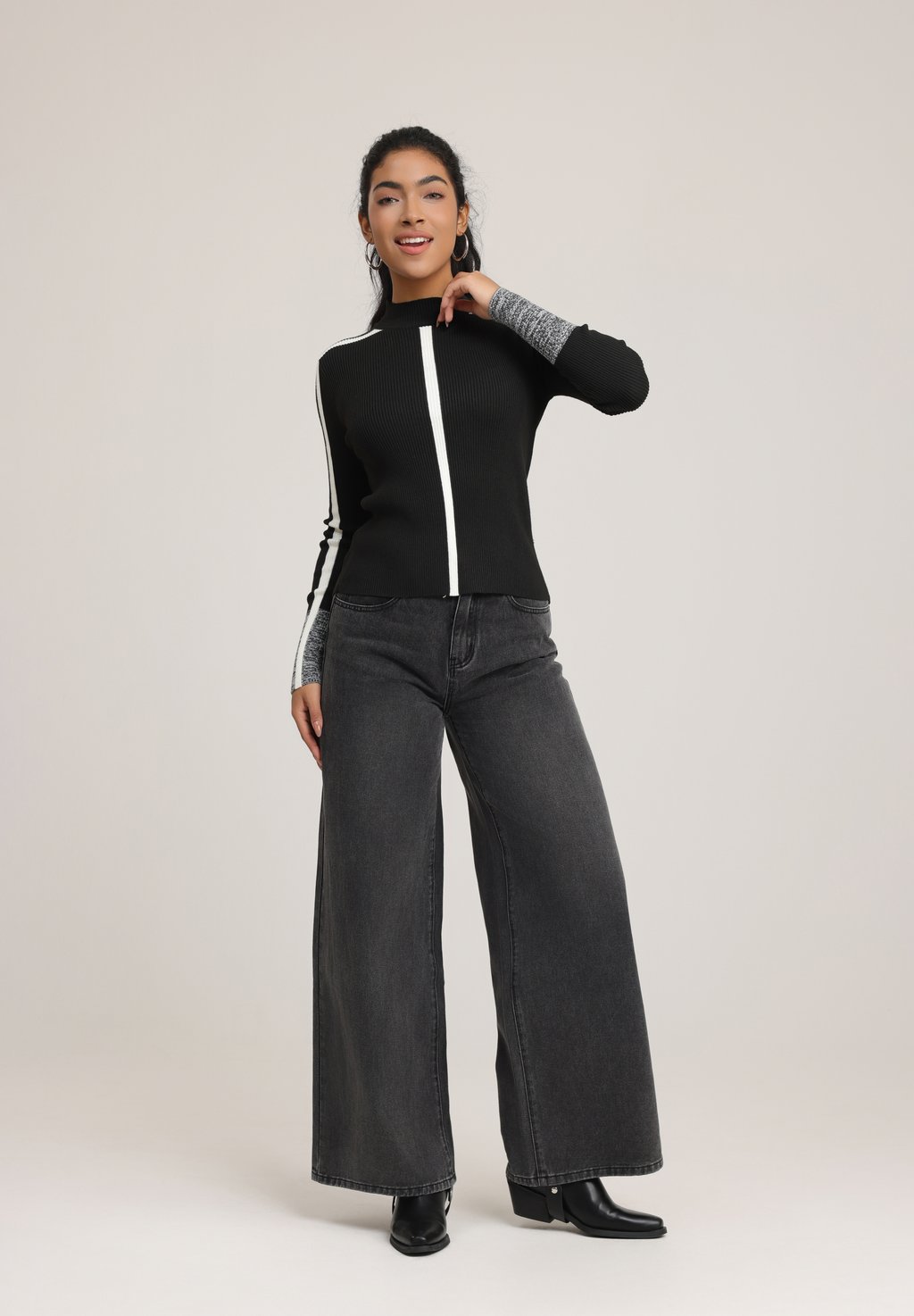 Джемпер Even&Odd, черный
Джемпер Even&Odd, черный