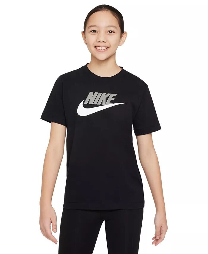 Футболка с логотипом и графическим рисунком Big Kids Sportswear Nike, черный
Футболка с логотипом и графическим рисунком Big Kids Sportswear Nike, черный
