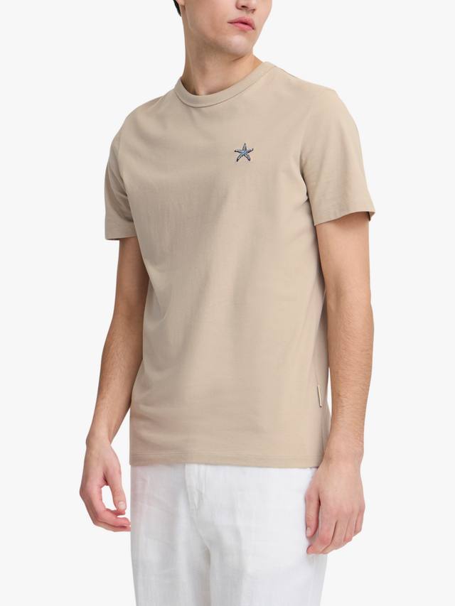 Футболка с вышивкой из хлопка emmet обычного покроя с коротким рукавом Casual Friday, цвет Plaza Taupe
Футболка с вышивкой из хлопка emmet обычного покроя с коротким рукавом Casual Friday, цвет Plaza Taupe