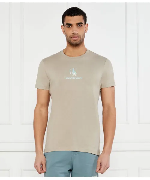 Футболка Regular fit Calvin Klein Jeans, бежевый
Футболка Regular fit Calvin Klein Jeans, бежевый