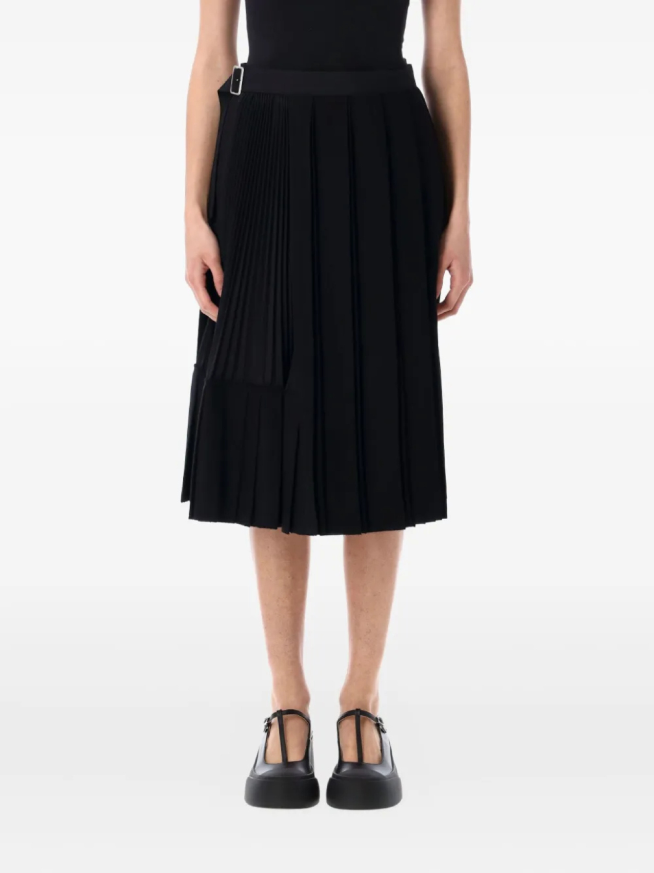 Плиссированная юбка миди Junya Watanabe, черный
Плиссированная юбка миди Junya Watanabe, черный