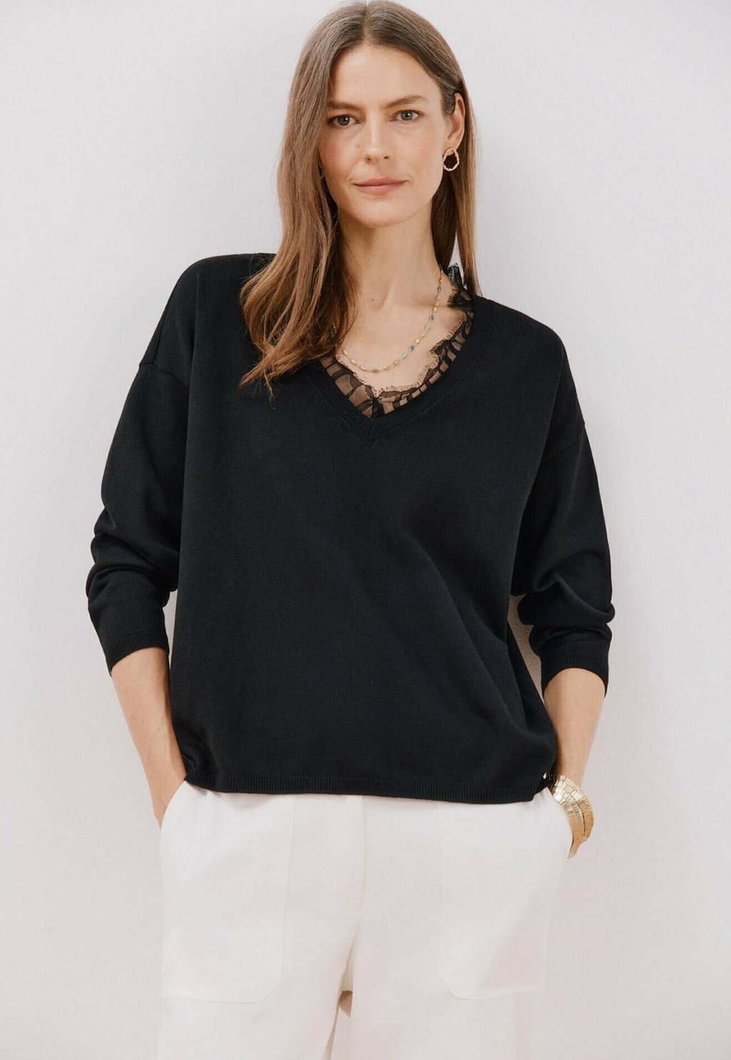 Толстовка Cortefiel, черный
Толстовка Cortefiel, черный