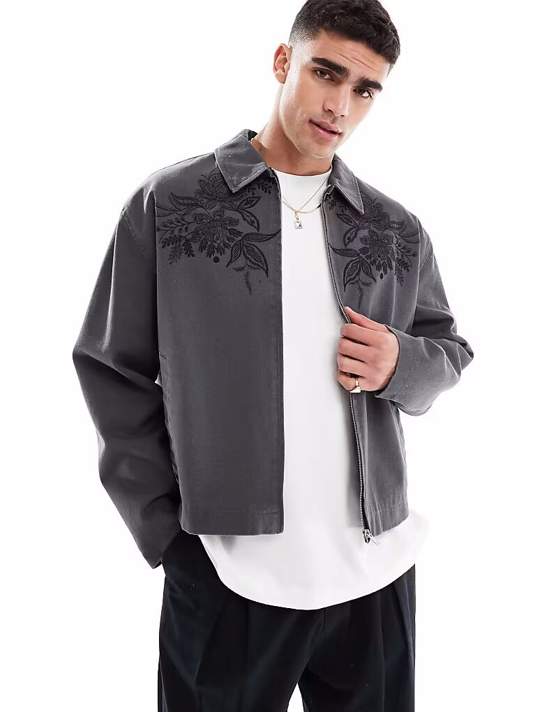 Свободная куртка-харрингтон ASOS DESIGN с вышивкой на груди в сером цвете, Серый, Свободная куртка-харрингтон ASOS DESIGN с вышивкой на груди в сером цвете
Свободная куртка-харрингтон ASOS DESIGN с вышивкой на груди в сером цвете, Серый, Свободная куртка-харрингтон ASOS DESIGN с вышивкой на груди в сером цвете