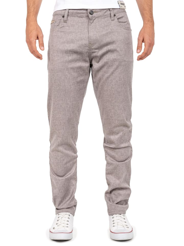 Cipo & Baxx Серые брюки
Cipo & Baxx Серые брюки